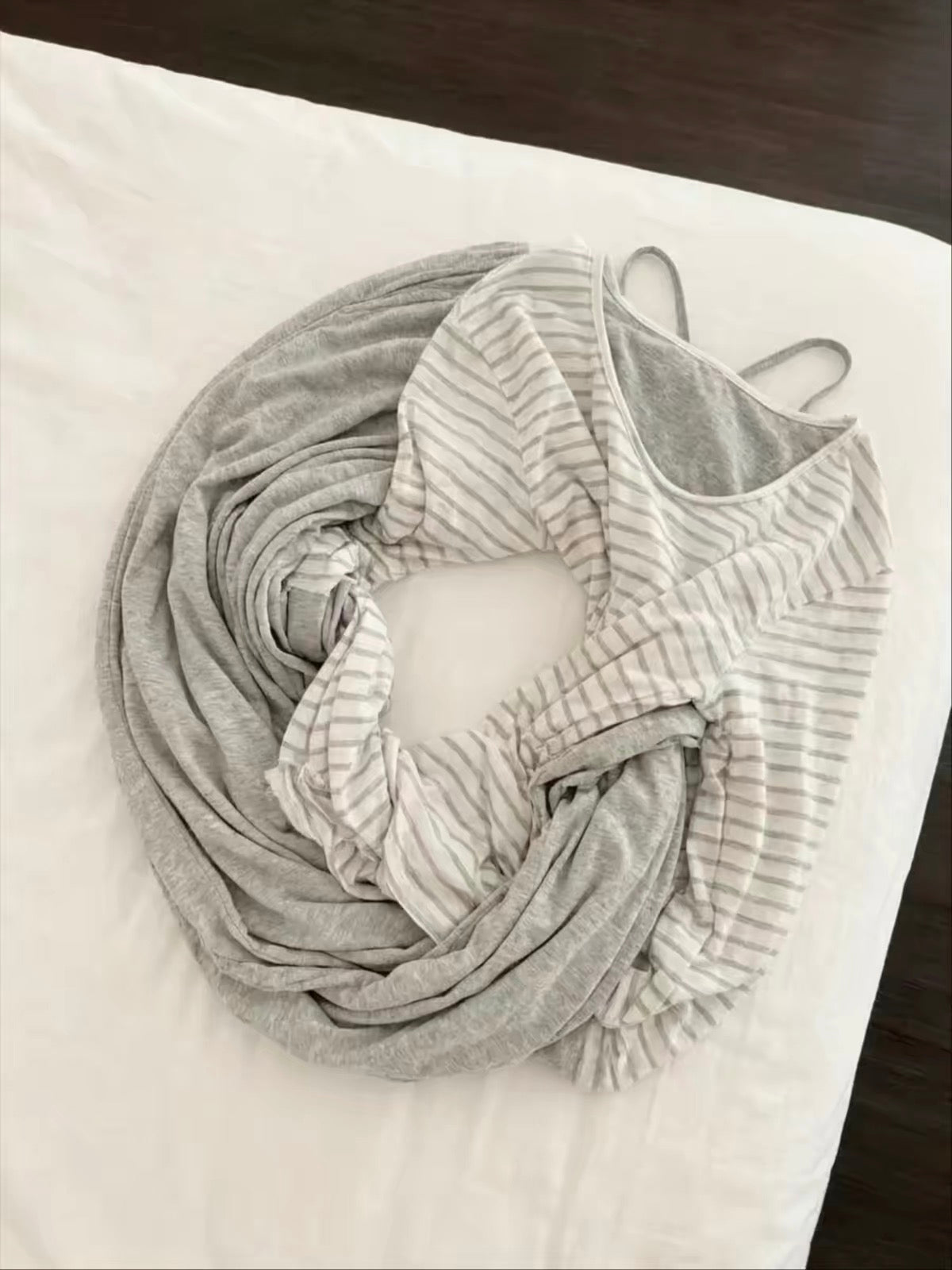 Korean-style striped long-sleeve top, camisole, and trousers 3-piece pajama set (suitable for casual outings) – Autumn 2026 New Arrival