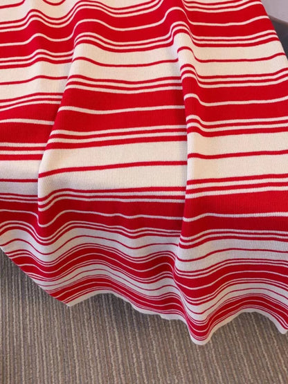 Summer new hot girl A-line skirt French Hong Kong style contrasting retro striped halter neck backless slim knitted dress