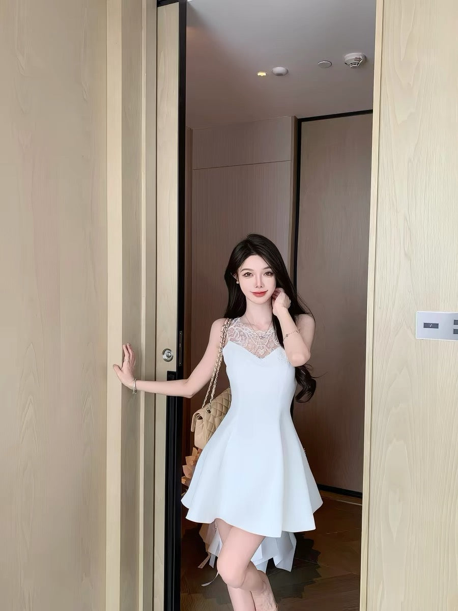 JustQin【Fragrant Collection】2026 New Summer V-neck Lace Trim Short Dress Sexy Waist-cinching Dress for Women