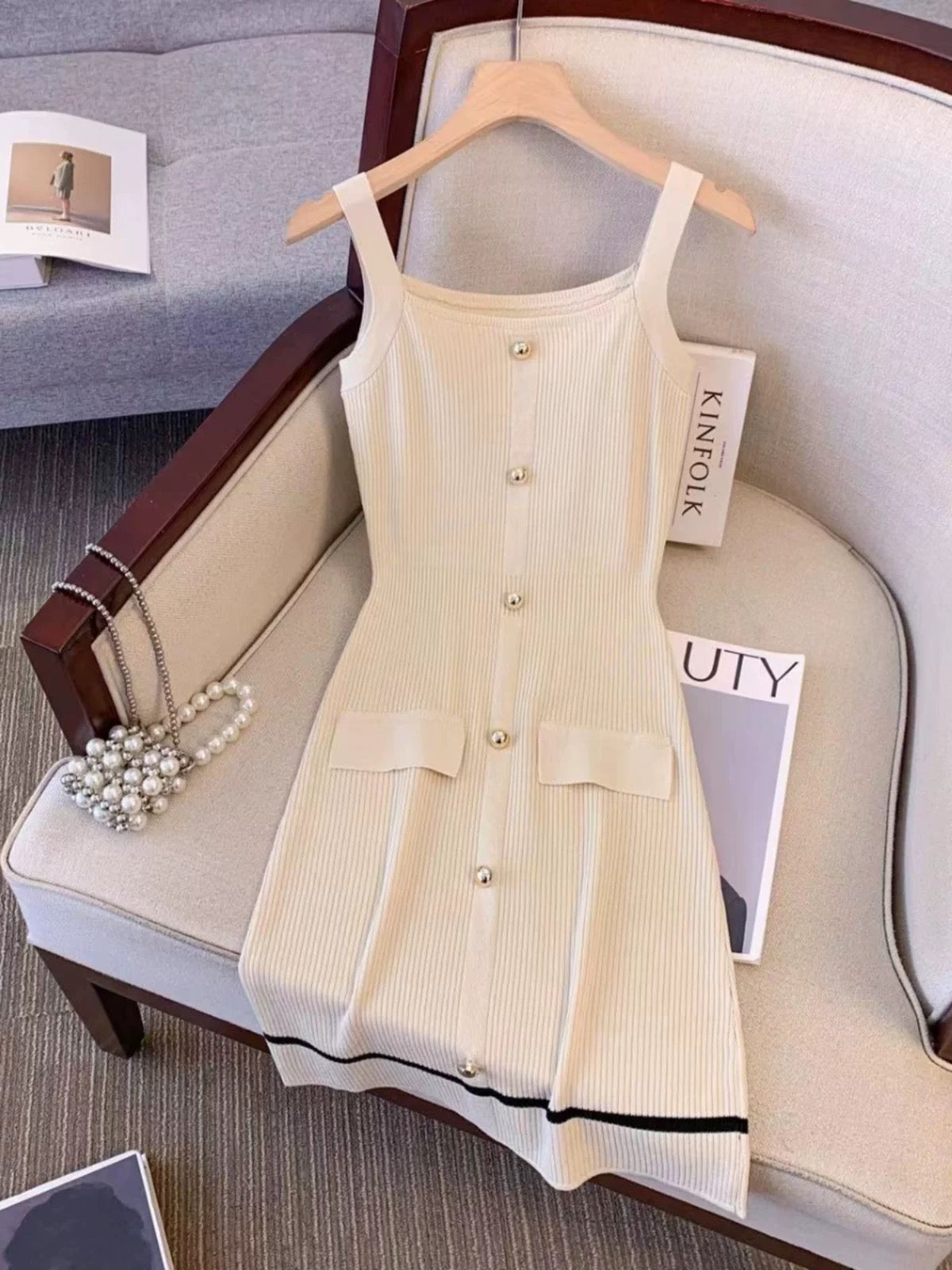 French style high-end sexy sleeveless knitted dress 2024 new summer style inner and outer suspender skirt