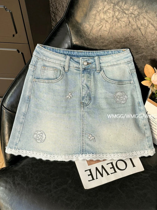 Light blue denim skirt female 2025 new summer ootd wear luxury diamond lace edge a-line skirt