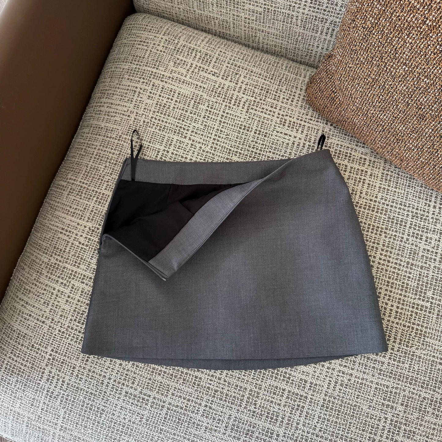 FASC homemade suit gray skirt female summer 2025 new hip skirt black high waist short skirt