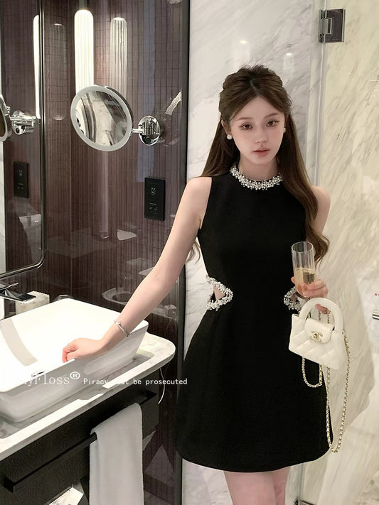 FanyFloss Luxury Diamond-Studded Waist-Definition Hollow-Out Dress for Women, Heavy-Fitting Sleeveless Diamond-Studded Waist-Cinching Little Black Dress for Evenings