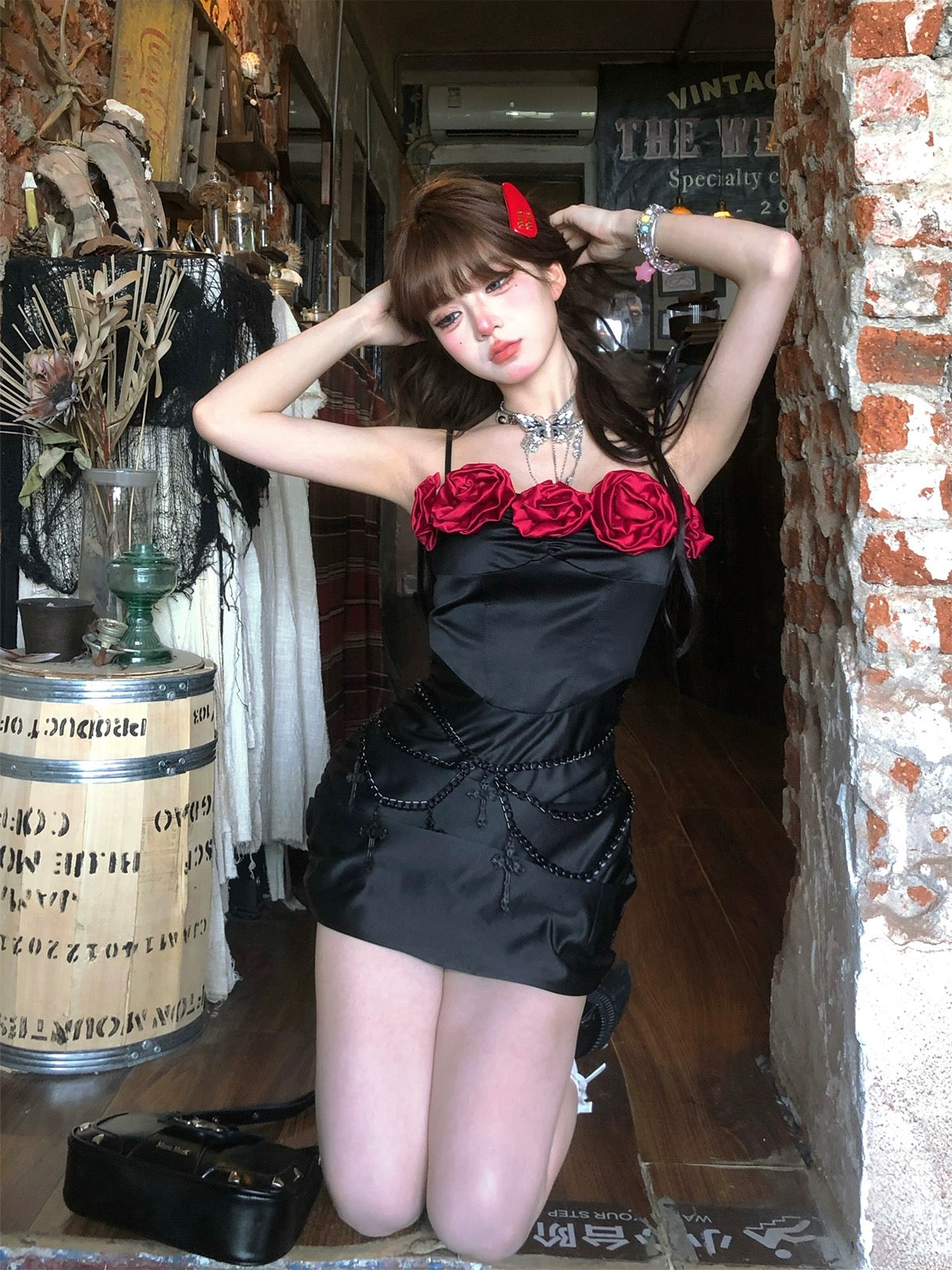 Nan Lixiang Thorn Rose Black Floral Dress Women's Summer Waist Bag Hip Skirt Design Slim Suspender Skirt Short Skirt