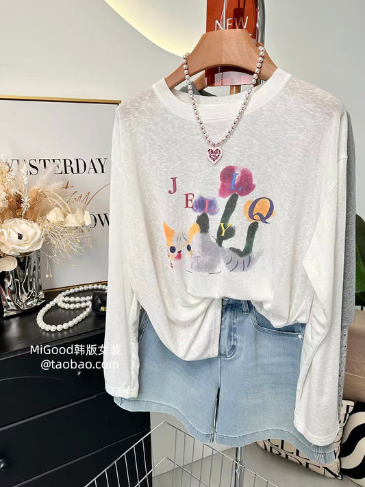 Thin, drapey Lyocell sun-protective shirt ~ Cool and stylish summer cat and flower print Korean-style loose-fitting t-shirt for women