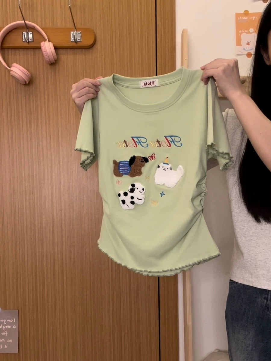 The universe of cream flocked dog fungus right shoulder short-sleeved T-shirt women's sweet girl style slim short top new style