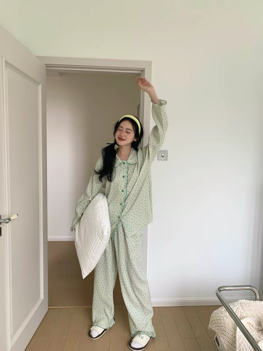 Xinbangbang Homedress New Women's Autumn Pajama Set – Fresh Floral Print, Collared, Loose-Fit, Suitable for Lounging or Casual Wear