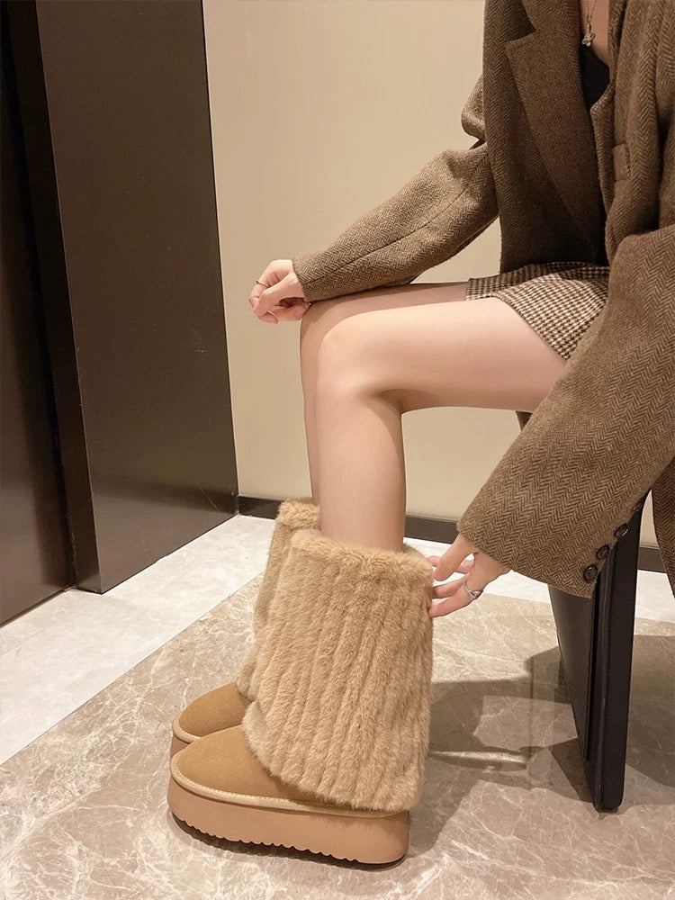 Mid-calf snow boots for women in winter with velvet and thickening 2024 new style fashionable woolen cotton boots thick-soled non-slip cotton shoes