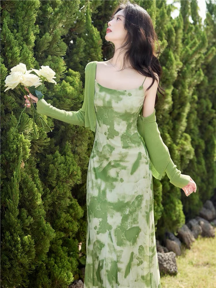 French high-end green mesh tie-dyed floral suspender skirt with this year's popular fashion sweet and beautiful suit