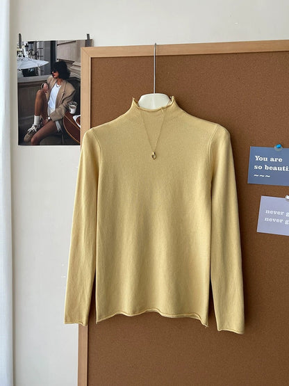 Retro soft and sticky cashmere rolled-edge turtleneck knit sweater for women, autumn and winter, gentle and versatile layering base layer top.