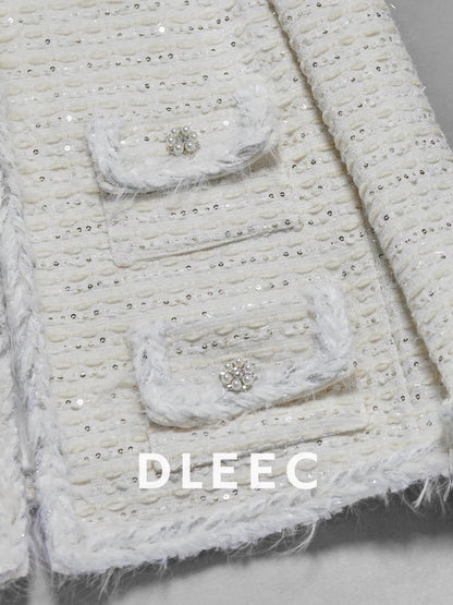 DLEEC High-End Quality! Exquisite sequined tweed jacket featuring a "l-style" aesthetic, distinctive folded cuffs with feathered edges, and a sophisticated silhouette.