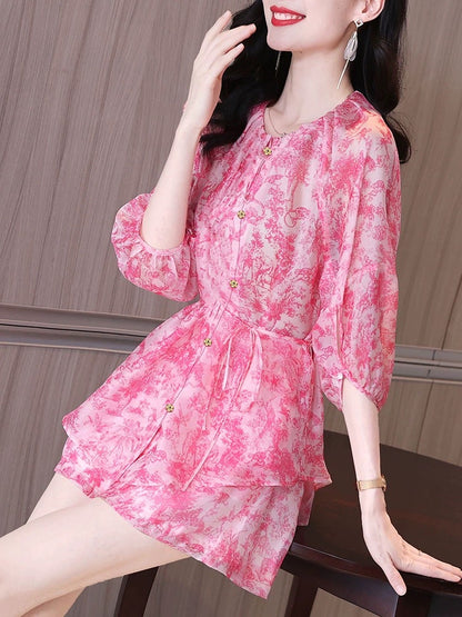 Summer women's cute, sweet and fashionable puff sleeves and buckle printed chiffon top and shorts set two-piece set