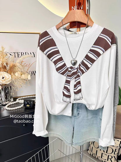 Recommended: A stylish, loose-fitting, and relaxed long-sleeve T-shirt for women—perfect for autumn. It features a trendy Korean-style design with a chic draped-shoulder effect and a unique print.
