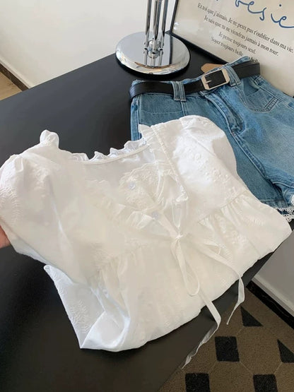 Self-retained model recommendation ~ French embroidered lace white fake two-piece shirt female 2025 summer short-sleeved lace-up top