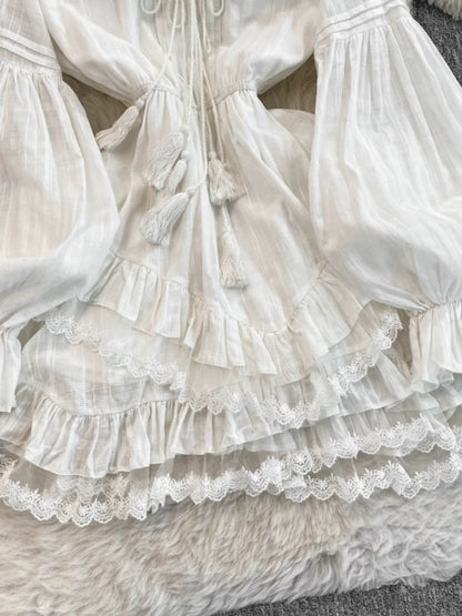 First Love Nostalgia: White Textured Elegant Dress for Women, Autumn Style, French Long Sleeves, Irregular Fairy Cake Dress
