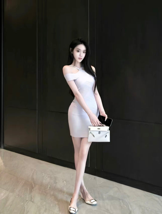 [Lilac Ribbon] Light purple form-fitting hip-hugging dress with a crossover off-the-shoulder neckline