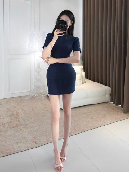 YUANZI [Baizhi Academy] Stretchy Jacquard-Textured Knit Dress – Off-Shoulder, Short-Sleeve, Bodycon Fit