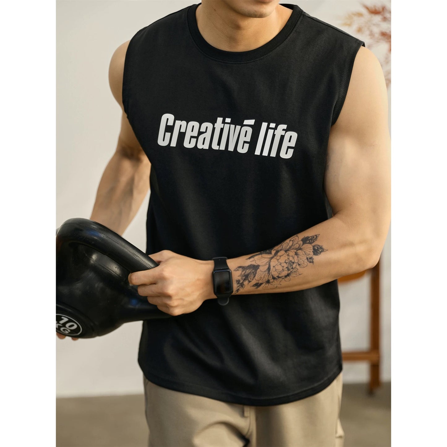 LUUD Retro simple round neck sleeveless T-shirt men's comfortable cool sports style casual waistcoat vest top