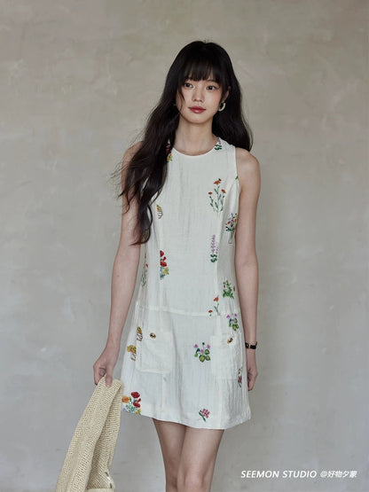 Ximeng 2025 new summer Korean floral skirt small temperament beautiful unique niche apricot dress female