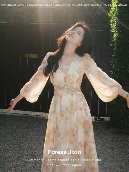 Send a letter to "Summer Kite of Glass" French-style floral print fitted long dress / Exquisite V-neck lantern sleeve printed dress