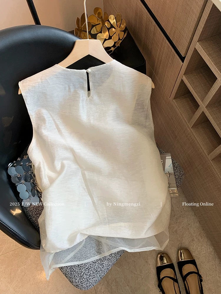 New Chinese style hollowed-out embroidered mesh patchwork sleeveless top for women, 2025 summer new style, versatile and elegant vest.