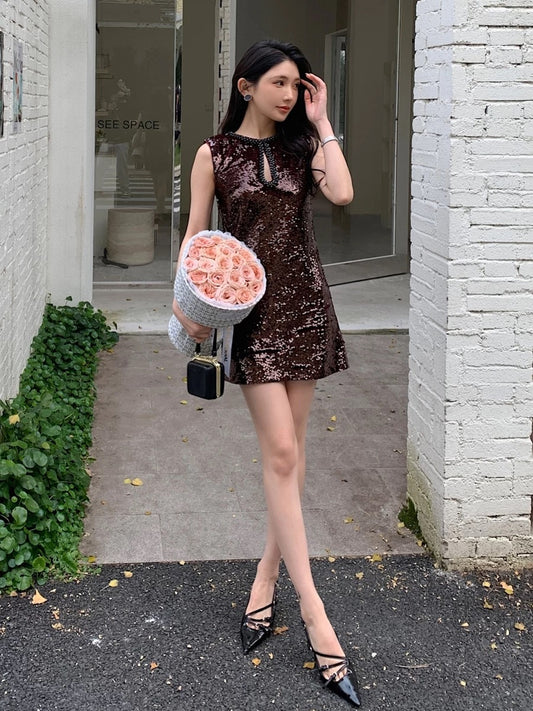 Early spring new women's French lady style sexy hollow burgundy sequined sleeveless high-end dress
