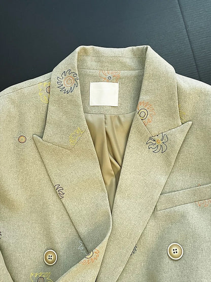 Elegant, stylish, and simple embroidered blazer for women, autumn 2025, loose fit, flattering, and sophisticated.