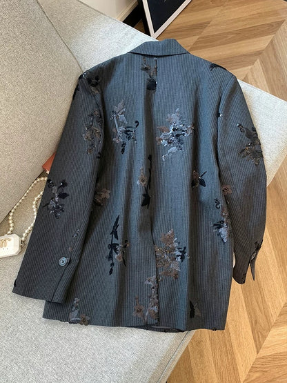 2025 Winter New French Retro Beaded Suit Jacket, High-End Design, Slimming Long-Sleeve Suit for Women
