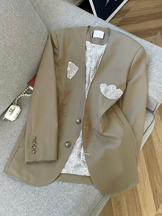Women's khaki blazer with 2025 autumn new style, featuring high-end lace trim and single-breasted design.