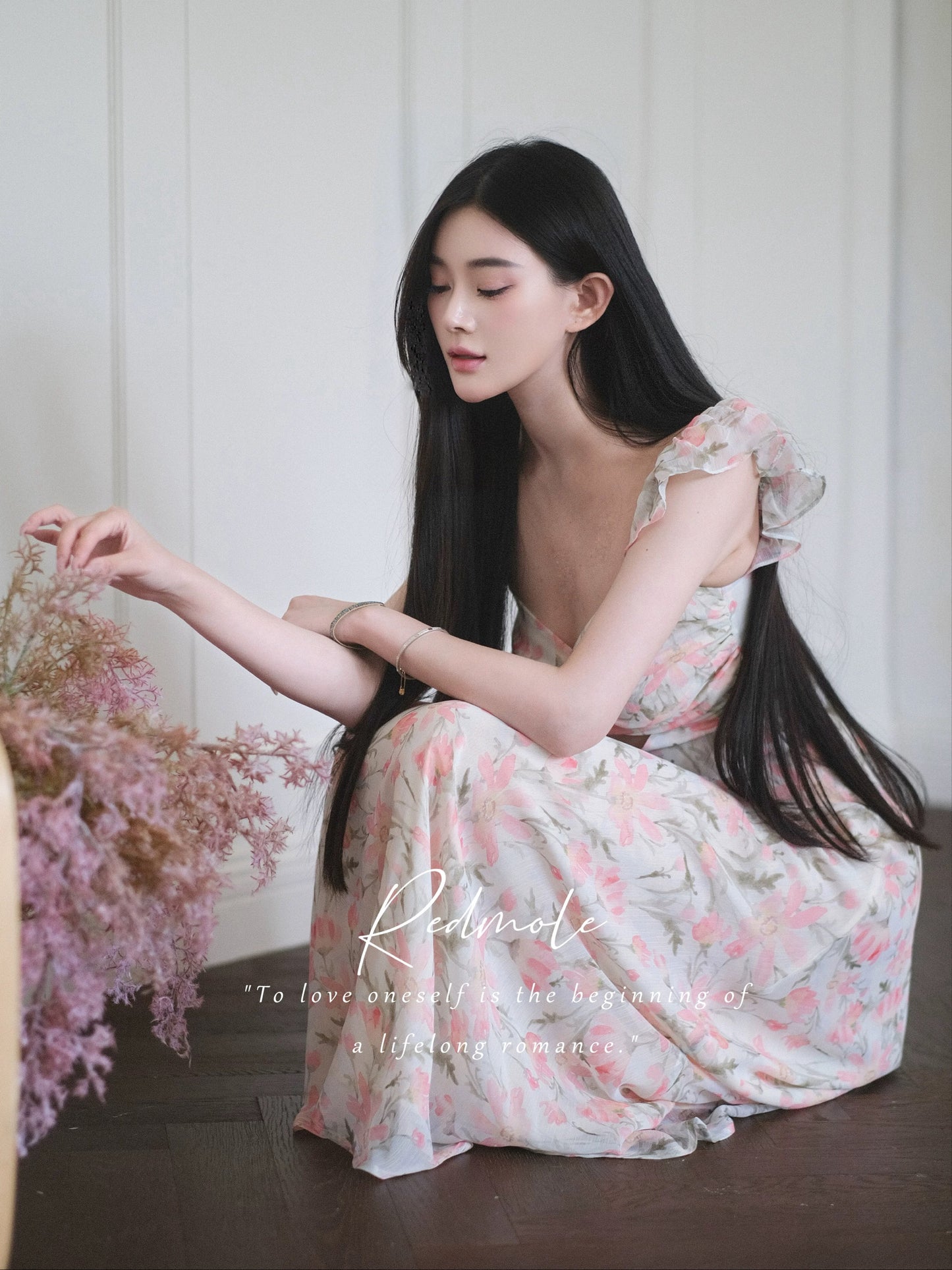 Redmole 【Pink Glow】Georgette Chiffon | Original Dahlia Print Mini Sleeve Maxi Dress