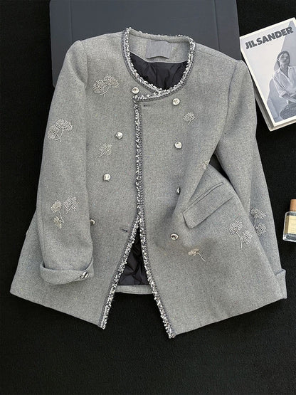 Gray, elegant, loose-fitting embroidered double-breasted tweed coat for women, winter 2025, sophisticated and casual long-sleeved top.