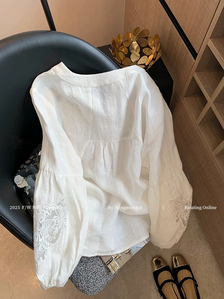 French-style white openwork embroidered linen shirt for women, new spring/summer 2025 style, chic, youthful, and effortlessly stylish.