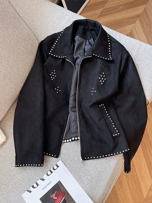 Korean-style cool and chic studded jacket for women, new winter 2025 style, black lapel zip-up top.