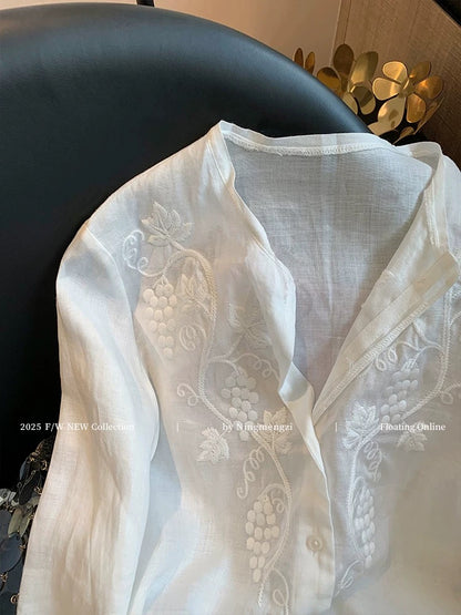 White heavy-duty embroidered linen shirt for women, new spring 2025 design, casual and elegant, simple shirt.