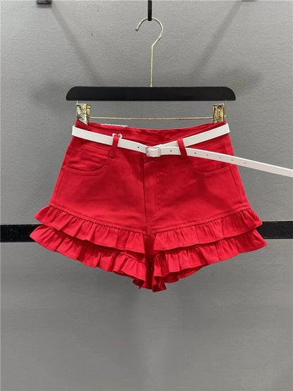 Fashionable red hot girl ear-edge denim shorts for women 2025 summer age-reducing slimming sexy A-line super short shorts