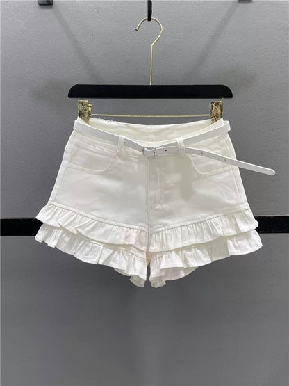 Fashionable red hot girl ear-edge denim shorts for women 2025 summer age-reducing slimming sexy A-line super short shorts