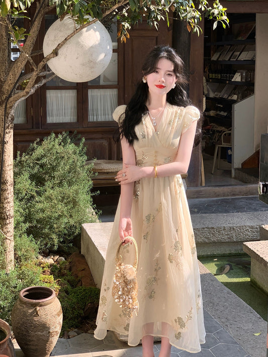 Send a letter "Evening Candle" Light French retro V-neck bud sleeves sequin beaded embroidery dress slimming long skirt