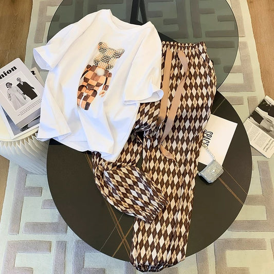 European fashionable sports and leisure suits for women summer 2024 new style foreign style age-reducing street heavy industry high-end sense two-piece set