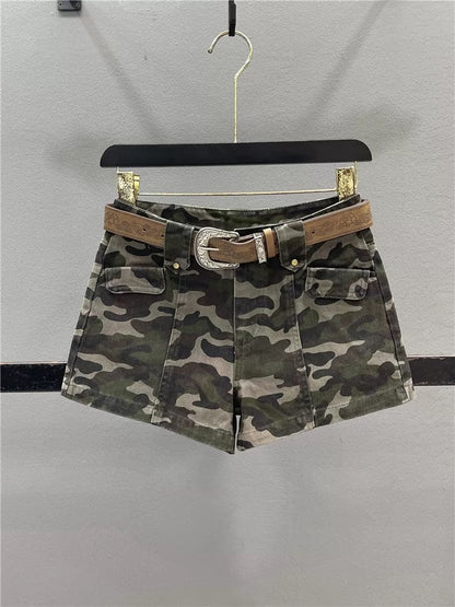American hot girl camouflage denim shorts women 2025 summer design low waist slim sexy hip-wrapped ultra-short hot pants