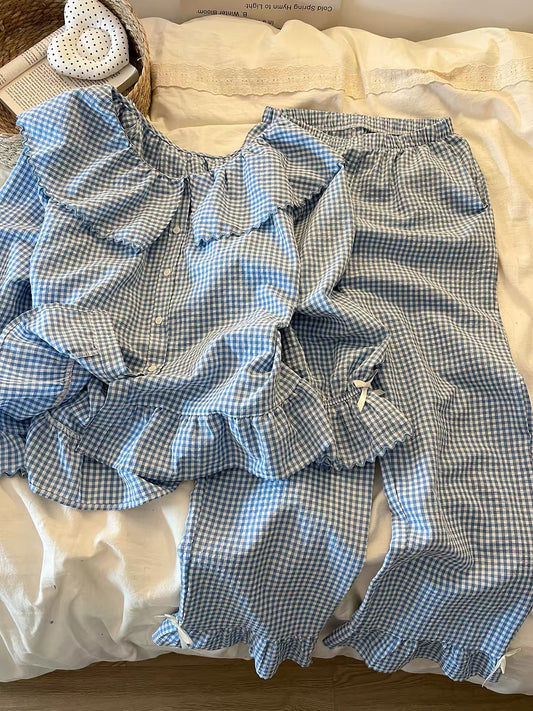 Japanese-style women's long-sleeved plaid pajama set with a Peter Pan collar—comfortable loungewear with long pants, suitable for spring and autumn (2026 new arrival).