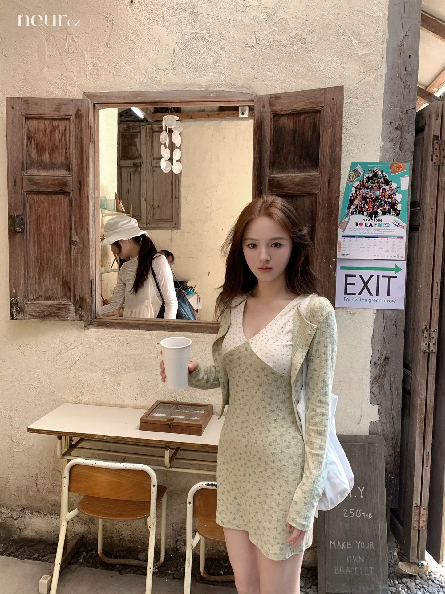 neurcz Knitted V-neck Short Color-blocked Floral Dress Women's Spring Short Cardigan Slimming Waist Two-Piece Set