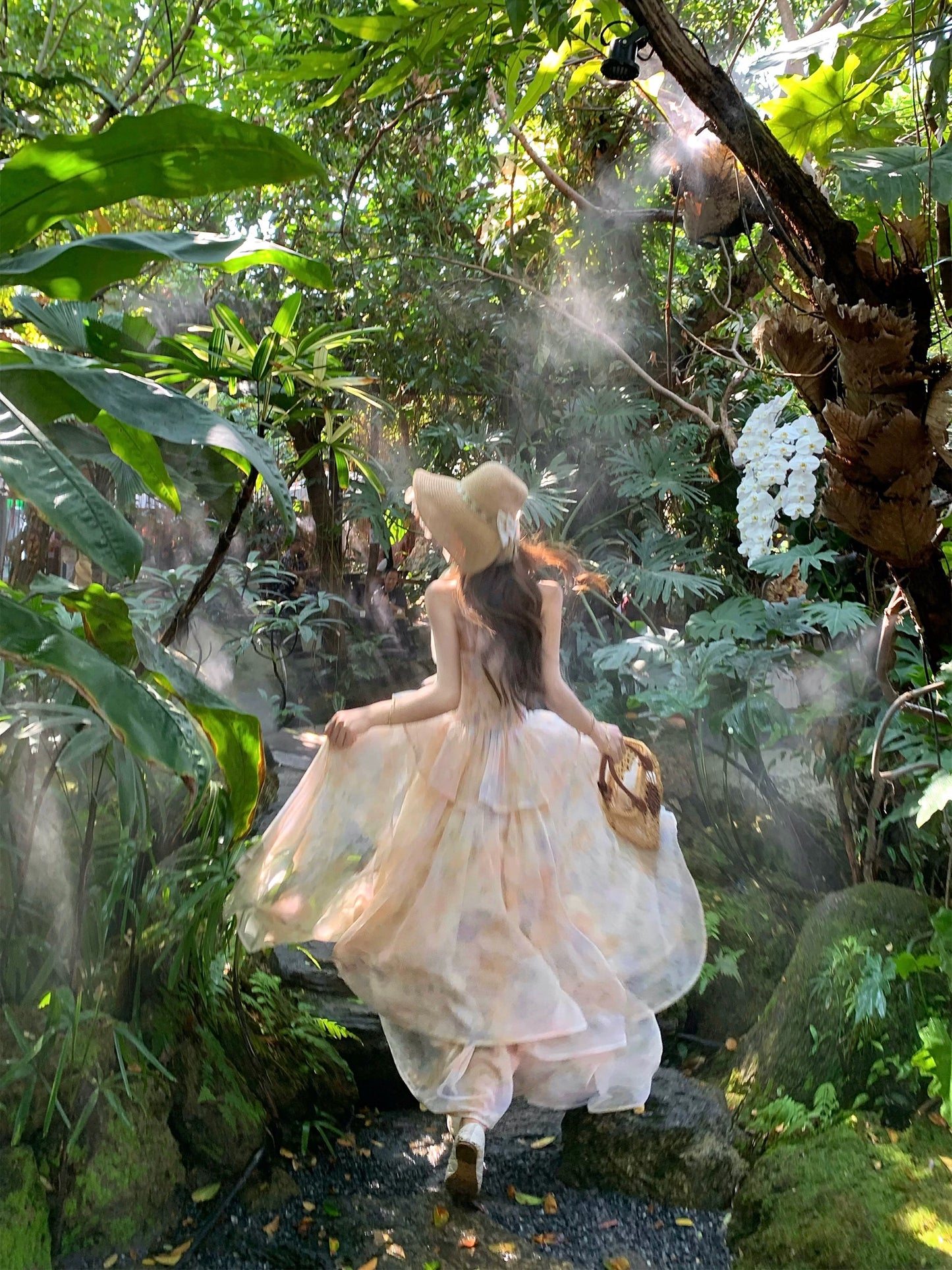 [Q Women's New Arrivals 5% Off] Butterfly Garden Party/Ethereal Vacation Style Butterfly Floral Print Long Dress with Halter Neck