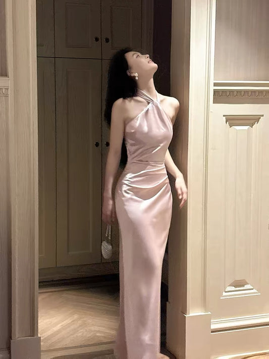 Good Job! 【Exquisite Style】French Satin Pink Halter Neck Dress, Elegant Waist-Slimming Bodycon Skirt