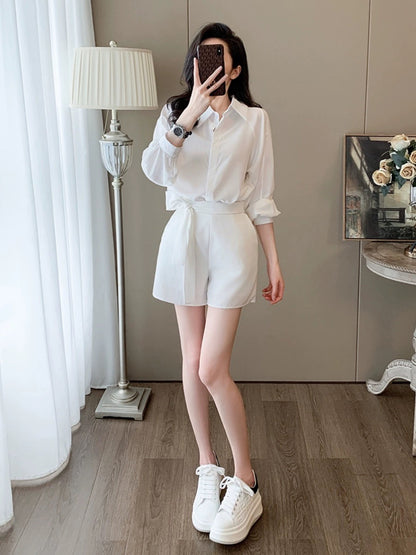 White shirt shorts suit 2024 new commuter women's spring and summer high fashion loose casual three-piece set