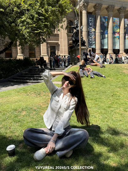 YUYUREAL Intelligent Beauty - Slim Fit Cotton Shirt with Waist-Defining V-Neck, Short Style, Unique Design.