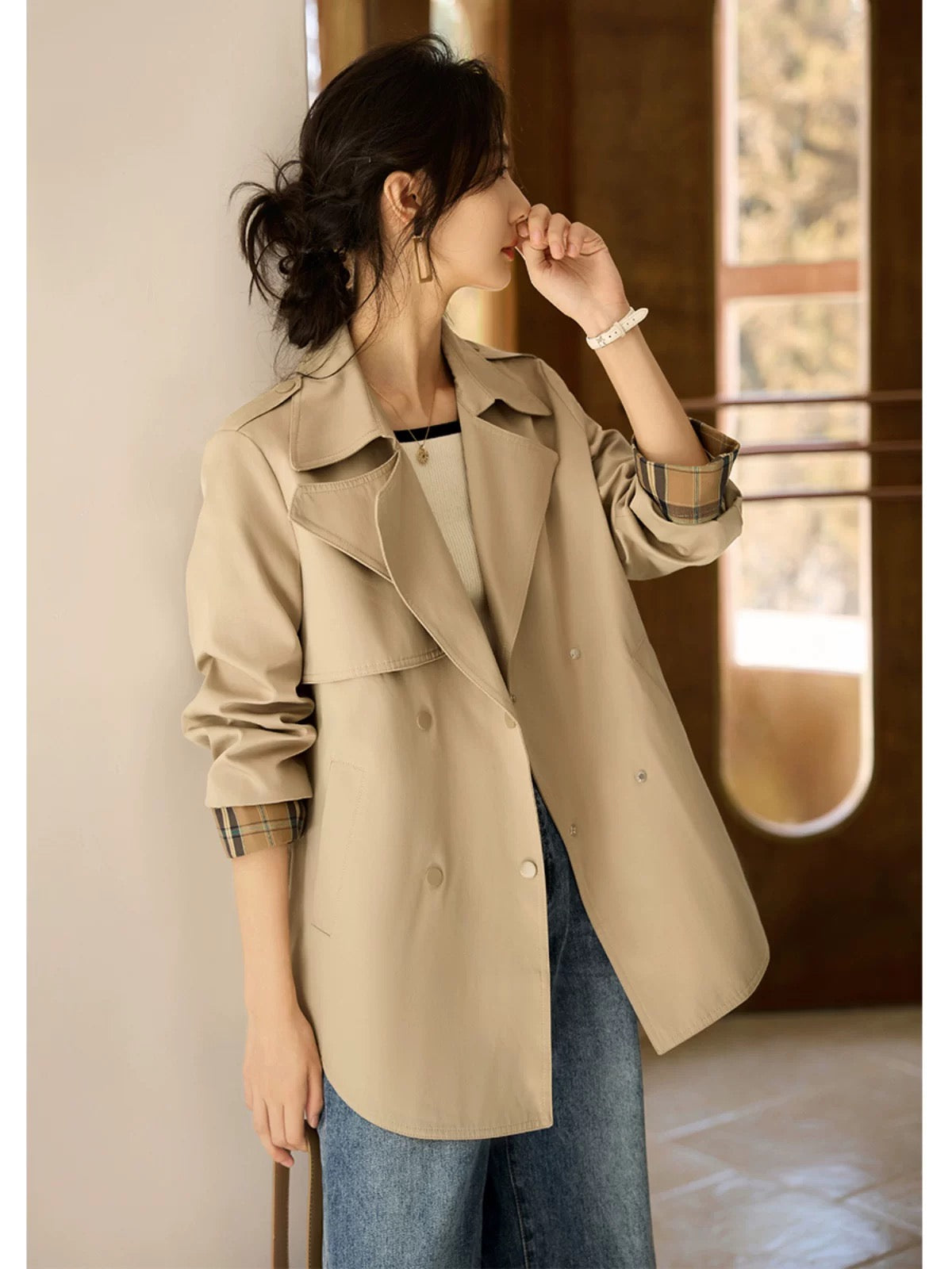 XWI/Xinwei mid-length windbreaker jacket for women 2024 autumn new fashion stitching design versatile top