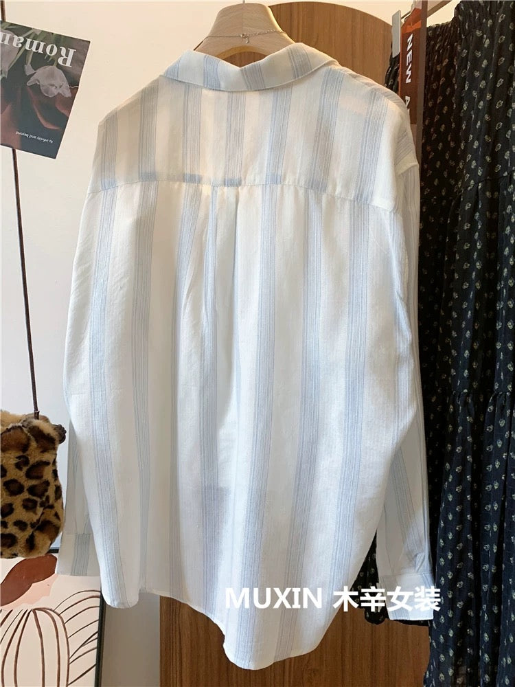 Refreshing and fashionable embroidered planet vertical stripes loose spring and summer women's loose sun protection shirt Korean version of the versatile shirt