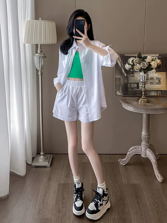 Summer clothing to reduce age, a complete set of fashionable, casual, loose, western, sports style, sun protection shirts and shorts, three-piece set for women