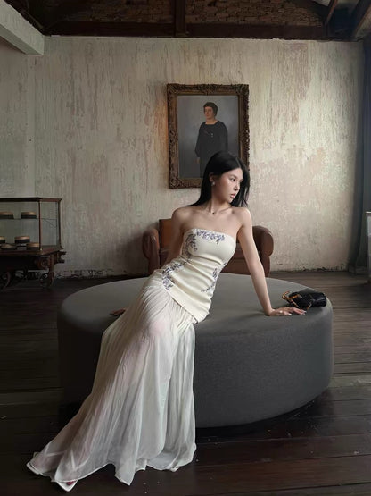 Hydrae 禧1嘤 White Embroidered Strapless Dress for Women, Summer Fit, Off-Shoulder, Long Patchwork Tulle Skirt