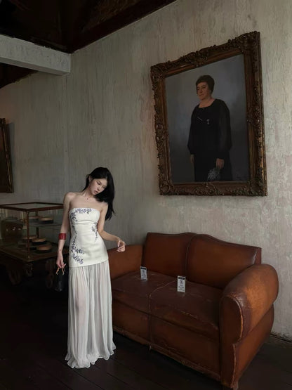 Hydrae 禧1嘤 White Embroidered Strapless Dress for Women, Summer Fit, Off-Shoulder, Long Patchwork Tulle Skirt